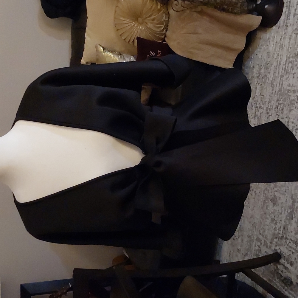 Black tie front top